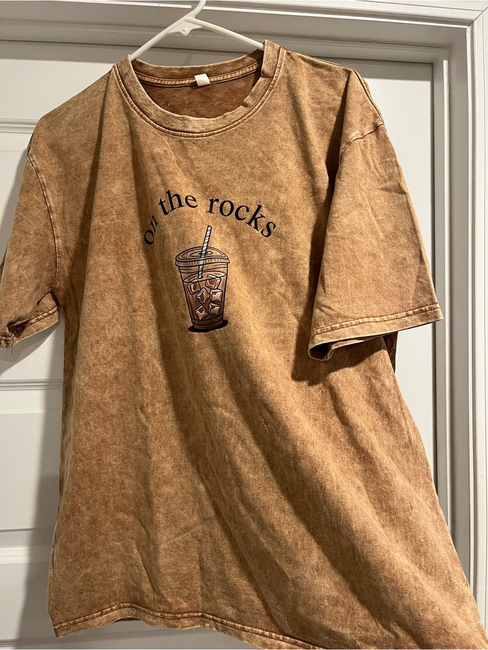 Womens 'On the Rocks' Brown Graphic Tee